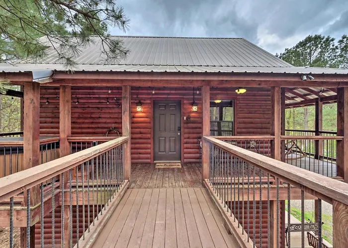 Southern Hills Cabin Near Beavers Bend State Park!
