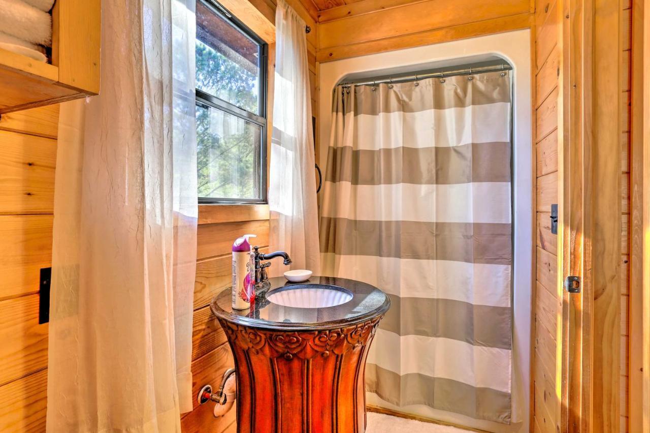 Southern Hills Near Beavers Bend State Park! Holiday home